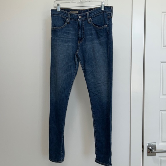AG The Farrah Skinny - high rise. Size 31R - Picture 1 of 6